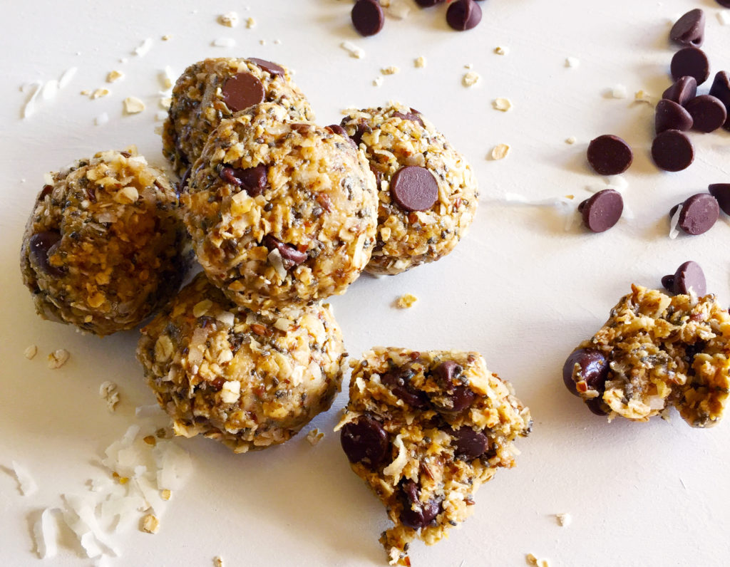 5-Minute Protein Peanut Butter Energy Bites